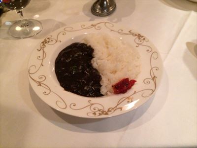 辰水神社へ初詣と東洋軒へブラックカレーを食べに行って来ました